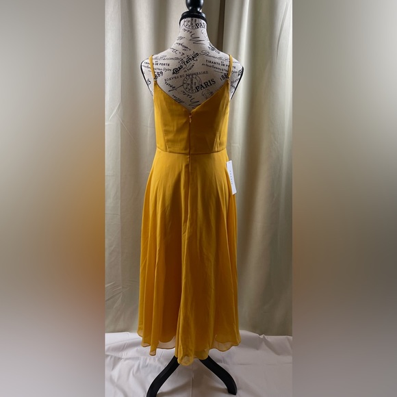 NWT AZAZIE bridesmaid Dress with adjustable straps - Picture 3 of 9